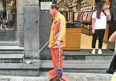 日暮轻烟起风吹沙