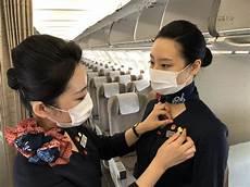 怎么查某次航班的机组人员